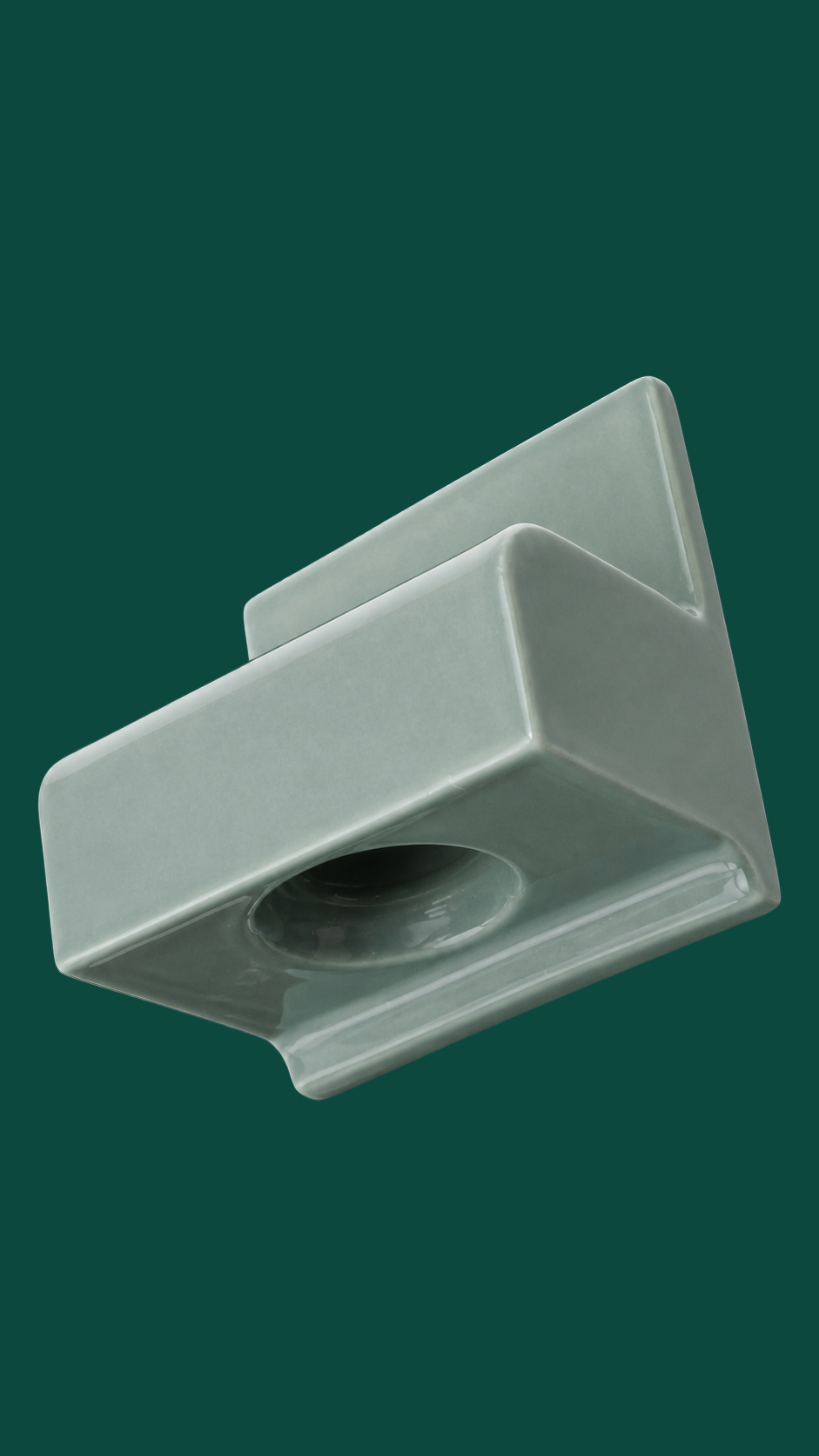 Light FUNCTILE in Royal Green